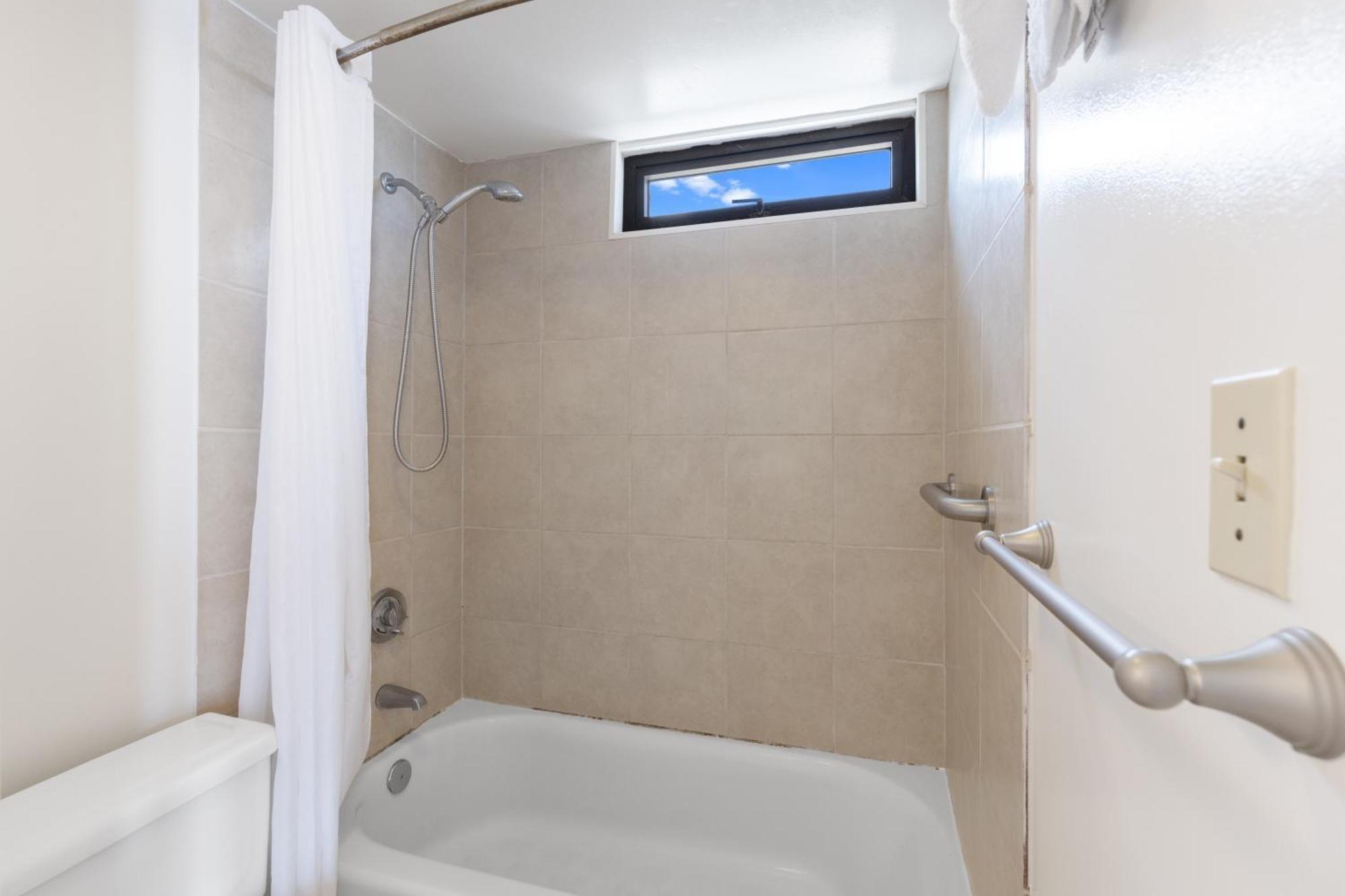 Beautifully Renovated 32Nd Floor Deluxe Ocean View Waikiki Condo Condo Honolulu Luaran gambar